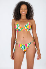 Carica l&#39;immagine nel visualizzatore di Gallery, Model Front: Rio De Sol Reggiseno Top Garden-City Tri-Cos
