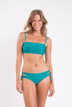 Carica l&#39;immagine nel visualizzatore di Gallery, Model Front: Rio De Sol Reggiseno Top Grove Bandeau-Reto
