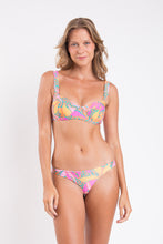 Carica l&#39;immagine nel visualizzatore di Gallery, Model Front: Rio De Sol Reggiseno Top Lyla Amelia

