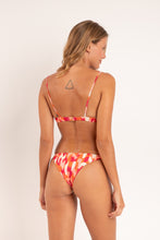 Carica l&#39;immagine nel visualizzatore di Gallery, Model Back: Rio De Sol Reggiseno Top Mirage Balconet-Tie

