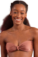 Carica l&#39;immagine nel visualizzatore di Gallery, Gallery: Rio De Sol Reggiseno Top Shimmer-Copper Bandeau-Joy
