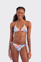 Carica l&#39;immagine nel visualizzatore di Gallery, Model Front: Rio De Sol Reggiseno Top Square Frufru
