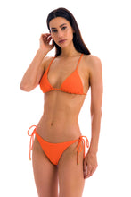 Carica l&#39;immagine nel visualizzatore di Gallery, Model Front: Rio De Sol Reggiseno Top St-Tpz-Tangerina Tri-Inv
