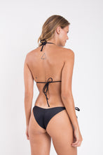 Carica l&#39;immagine nel visualizzatore di Gallery, Model Back: Rio De Sol Reggiseno Top Touch-Black Tri-Inv
