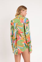 Carica l&#39;immagine nel visualizzatore di Gallery, Model Back: Rio De Sol Camicia Tropical Shirt Greta
