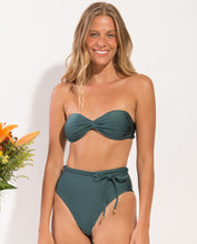 Carica l&#39;immagine nel visualizzatore di Gallery, Set Palace Twist Belted-High-Waist

